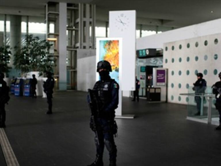 Identifican a dos de los supuestos agresores de balacera en AICM