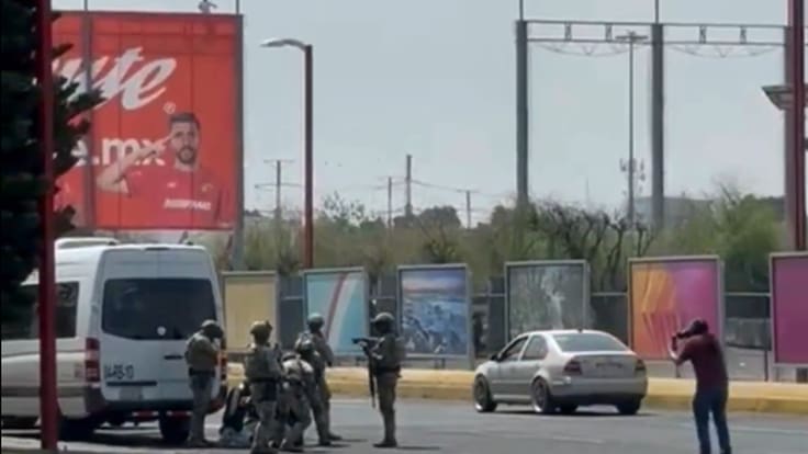 Realizan simulacro en el Aeropuerto de Toluca, con supuesto de artefacto abandonado, previo al Mundial 2026