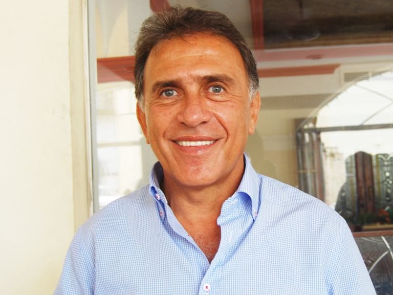 “Estoy feliz: los veracruzanos decidieron que fuera su gobernador”: Miguel Ángel Yunes