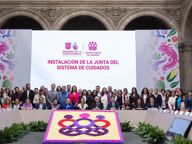 Sistema de Cuidados CDMX: Brugada instala Junta y anuncia 300 nuevos centros
