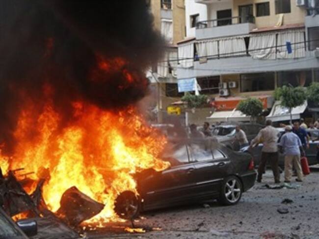 Se registra fuerte explosión de coche bomba en Beirut