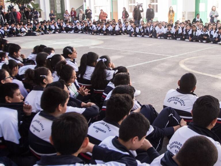 Asigna SEP 127 mil lugares para alumnos en secundaria públicas de CDMX