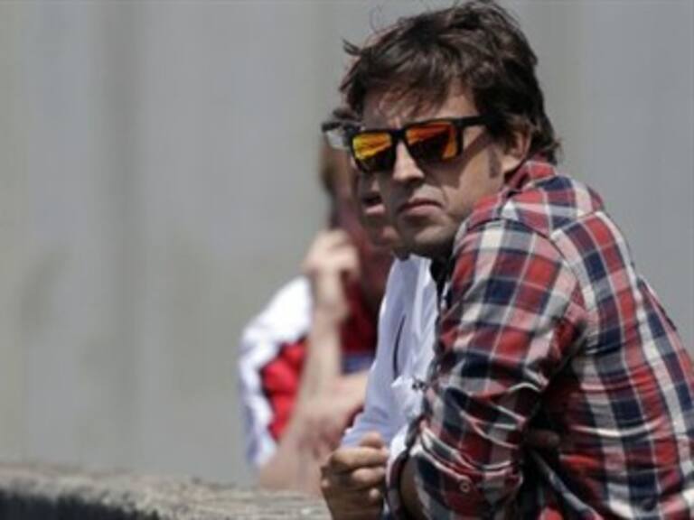 'Es el mejor pero Alonso no se integra bien en los equipos': David Coulthard