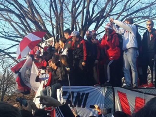 Nueva fiesta de la gente de River en Yokohama