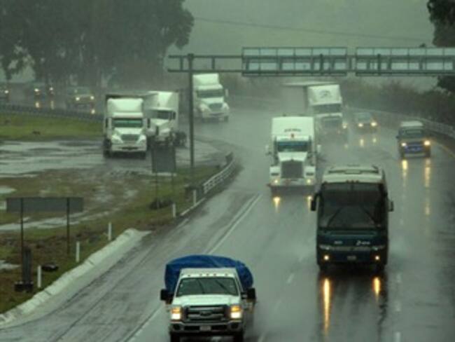 Prevén lluvias fuertes con tormentas eléctricas en casi todo el país