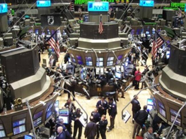 Finalizan en terreno positivo acciones mexicanas en Wall Street