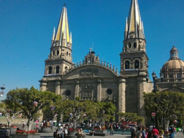 Comienzan restauraciones a la Catedral de Guadalajara