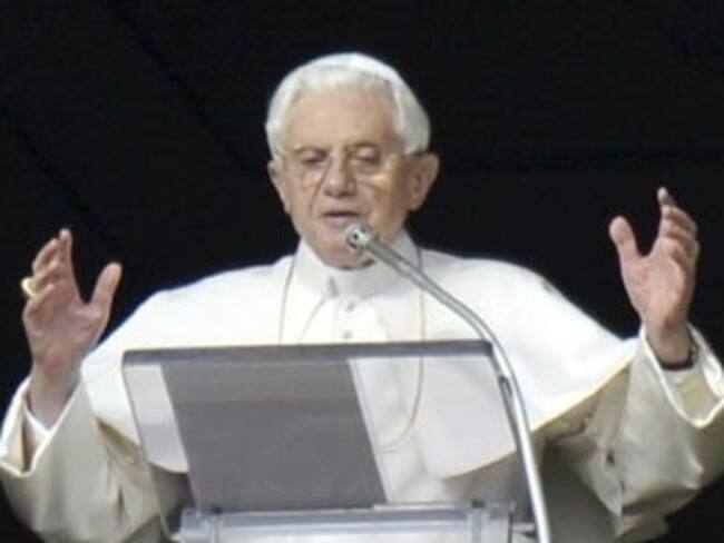 El mundo tiene necesidad de paz: Benedicto XVI