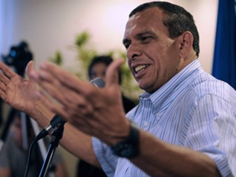 Lobo instalará Comisión de la Verdad para investigar golpe en Honduras