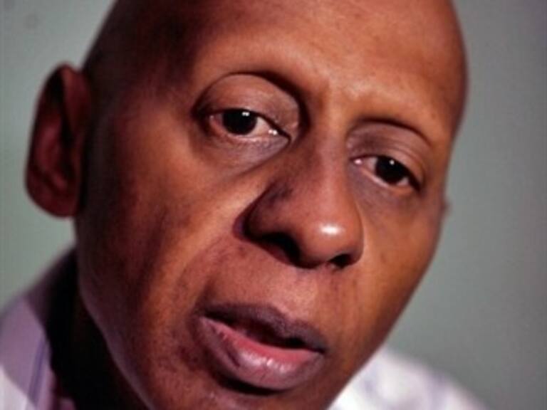 Disidente cubano Guillermo Fariñas arremete contra el PRD y AMLO