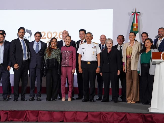 Anuncia Sheinbaum estrategia contra sargazo en Quintana Roo, su combate incluye acciones en altamar