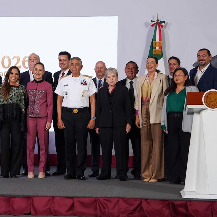 Anuncia Sheinbaum estrategia contra sargazo en Quintana Roo, su combate incluye acciones en altamar