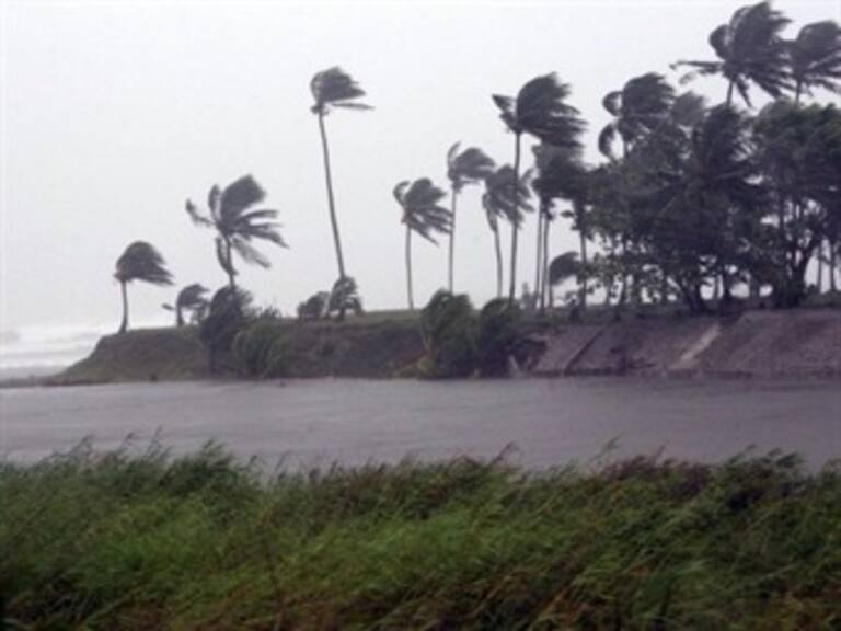 Mantienen precauciones en Sinaloa por remanentes de depresión tropical