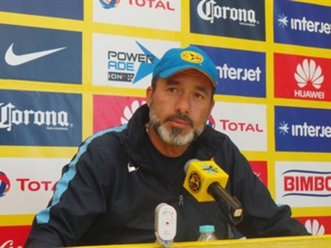 Gustavo Matosas: “En un clásico hay que estar dispuesto a dejar la vida”