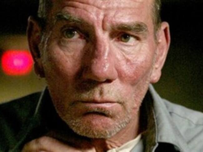 Muere Pete Postlethwaite