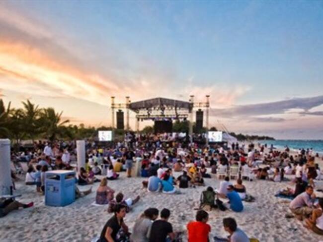 Festival de Jazz en la Riviera Maya.'Lobby W' con Marco Daniel Guzman