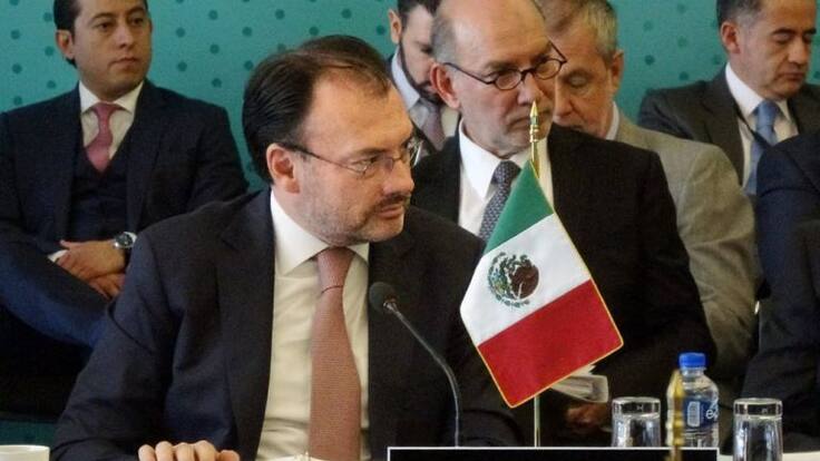México llama a consultas a su Embajadora en Venezuela