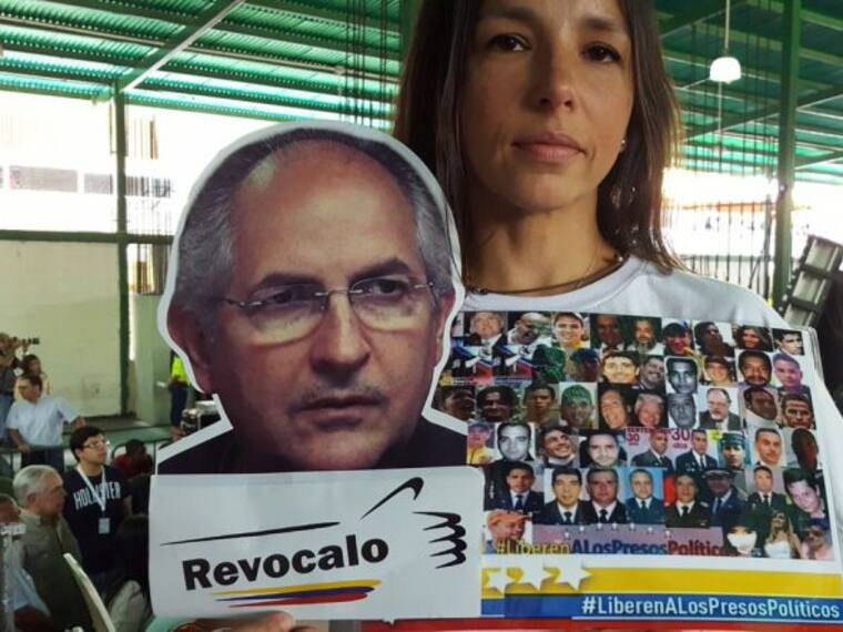 “Volver a hablar tras 5 años de silencio pudo haberlo llevado de nuevo a la cárcel”: Oriette Ledezma, hija del ex alcalde de Caracas, Antonio Ledezma