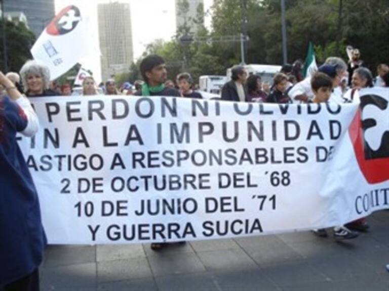 Se registra enfrentamiento en marcha por el 2 de octubre