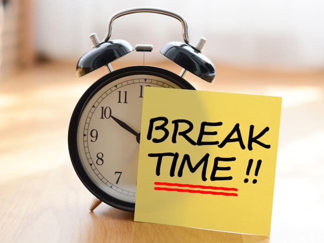 ¿Tu cuerpo pide descanso y no se lo das? Aprende a escucharlo