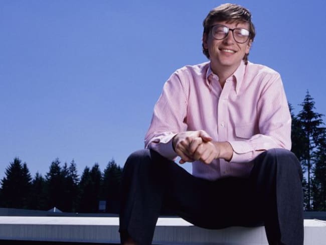 Bill Gates cuenta cuáles son sus libros favoritos el 2017 [Video]