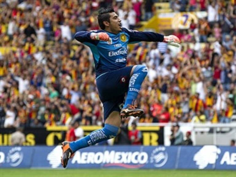 Leones Negros aviva la lucha por no descender