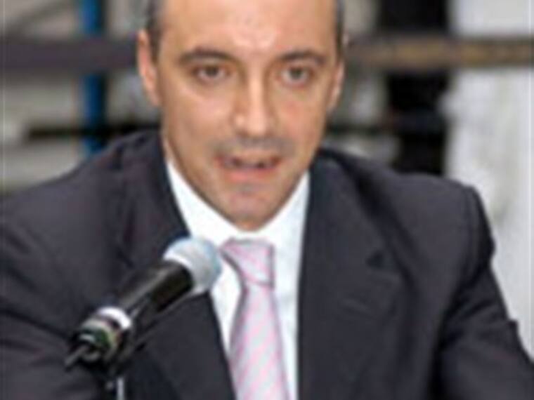 Necesaria Reforma Política: Miguel Carbonell