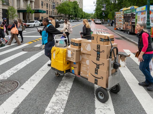 Amazon despide a otros 16 mil empleados en tres meses