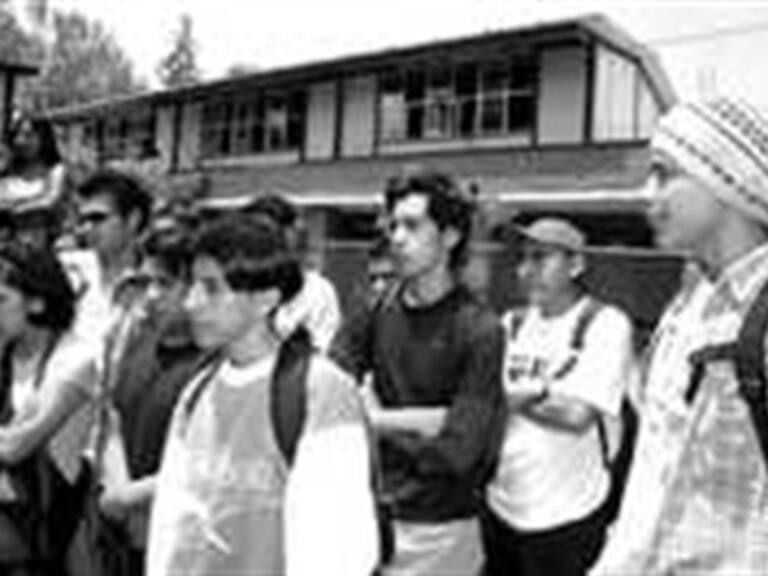 Reanudarán clases en preparatorias del DF