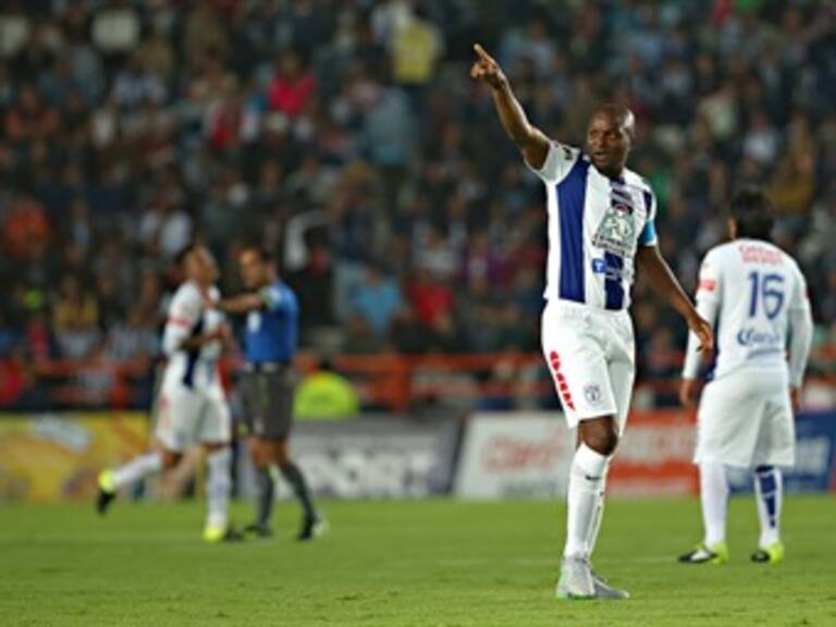 Aquivaldo Mosquera se defiende de acusaciones de Karla Pineda