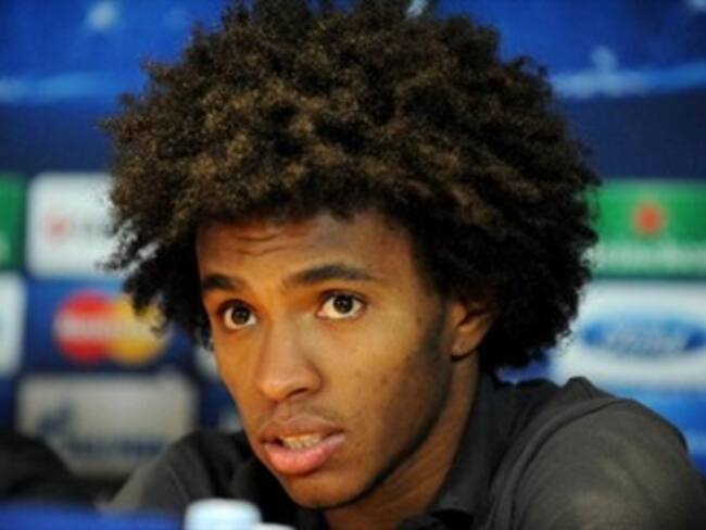 Anuncia Chelsea fichaje del brasileño Willian