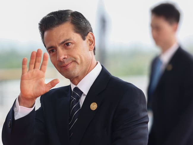 Peña Nieto captado en el SAT de Metepec: Esta es la SELFIE que podría confirmar el regreso del expresidente a México