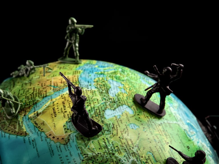 Globe toy soldiers war concepts