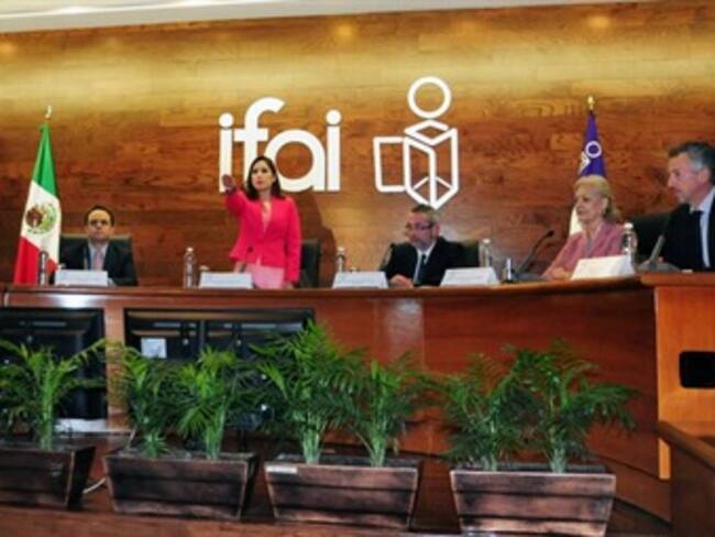 Rinde protesta nueva Comisionada Presidenta del IFAI