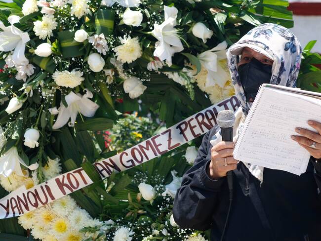 Normalistas marchan en Guerrero para exigir justicia por la muerte de Yanqui Kothan Gómez