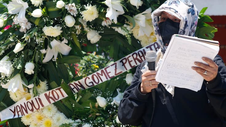 Normalistas marchan en Guerrero para exigir justicia por la muerte de Yanqui Kothan Gómez