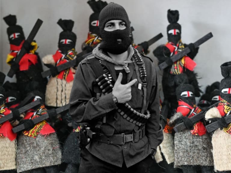 Mx - Subcomandante Marcos cambia de nombre