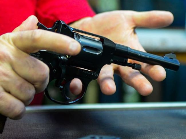 Acciones de fabricantes de armas aumentan tras tiroteos