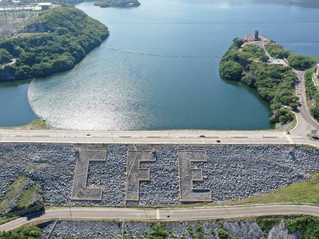 Realiza Directora General de la CFE, Emilia Calleja Aflor, visita técnica al Sistema Hidroeléctrico Grijalva, en Chiapas