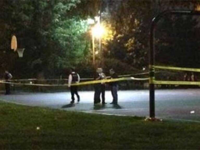 Resultan heridas al menos 13 persona por balacera en Chicago