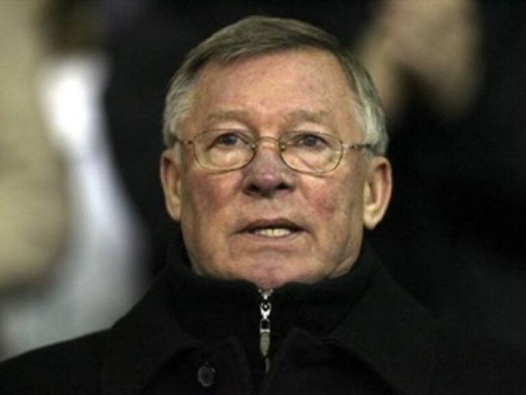 Manchester United dará un gran paso si continúa como líder: Ferguson