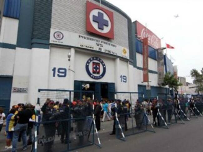 Realizan operativo por encuentro Cruz Azul & Querétaro