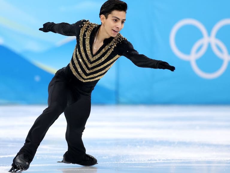 Donovan Carrillo clasifica a la final de patinaje artístico