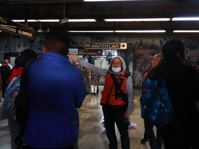 Reabren Línea 9 del Metro después de un año sin servicio