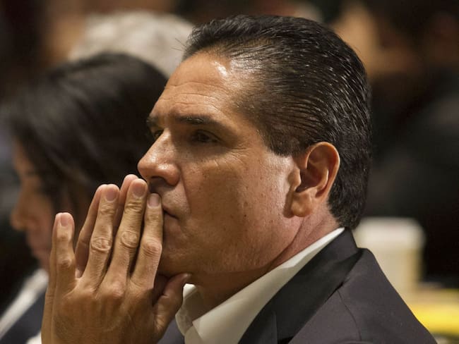 Giran 16 órdenes de aprehensión contra Silvano Aureoles por masacre en Arantepacua