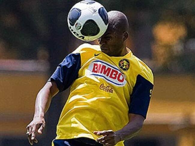 Conato de pelea entre Mosquera y Reyna del América