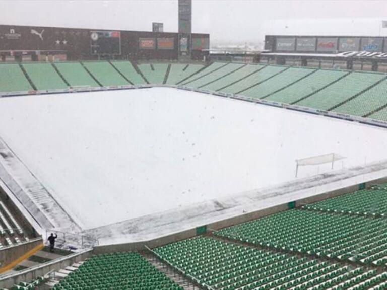 El invierno azotó al estadio del Santos Laguna