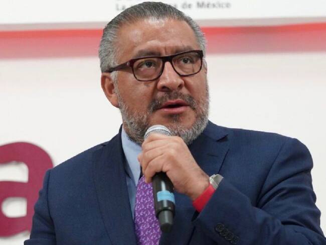 Denuncian usurpación de identidad de Delfina Gómez