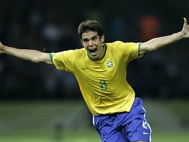 Desestima FIFA queja de Egipto por penal de Kaká