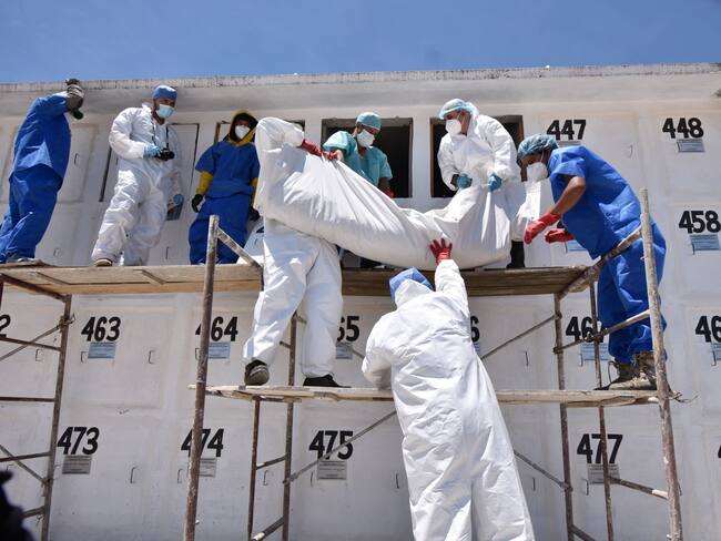 México suma 72 mil muertos sin identificar: Efraín Tzuc